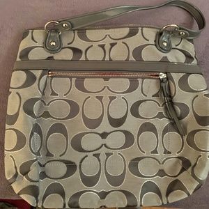 Coach Poppy Metallic Signature Sateen Glamtote